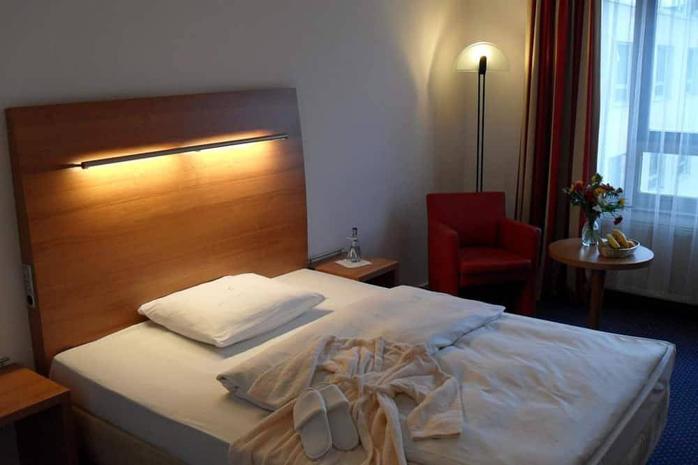 Ganze Wohnung, Einzelzimmer Standard in Reutlingen, Neckar-Alb