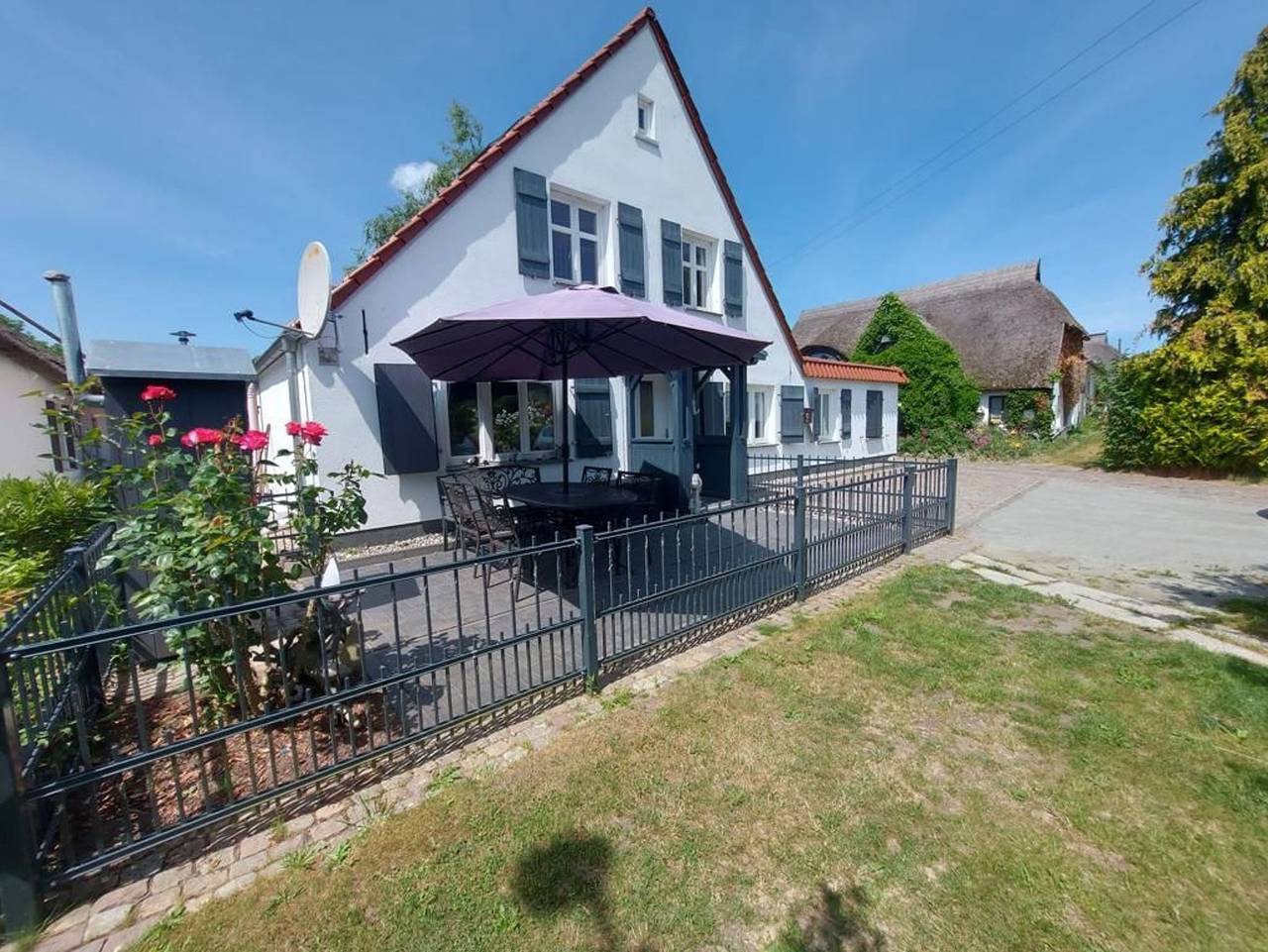 Hochwertiges Fischerhus mit Terrasse und Grill in Wieck, Greifswald