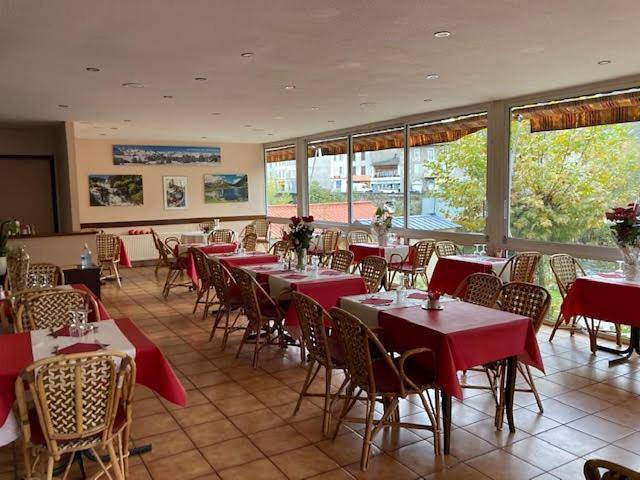 Logis Hôtel Restaurant de la Poste in Tarascon-sur-Ariège, Ariège