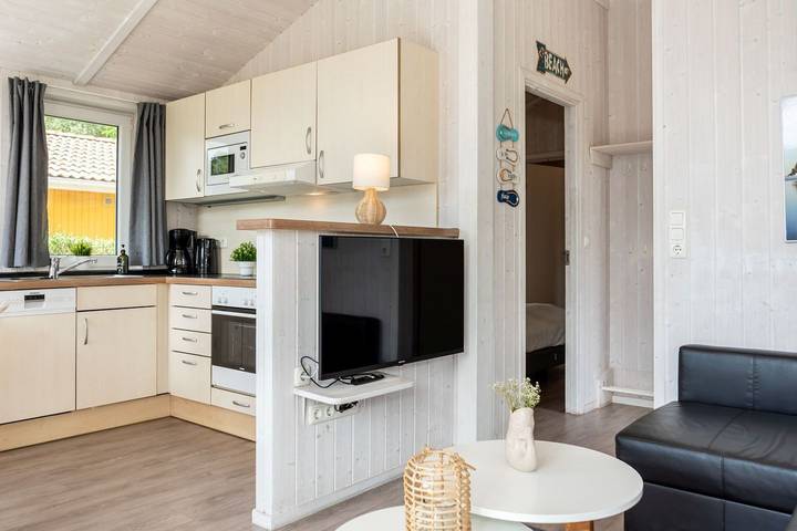 Ferienhaus für 4 Personen, mit Terrasse und Sauna in Priwall - 3