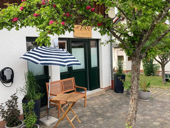 Ferienwohnung für 2 Personen, mit Terrasse und Garten in Daun