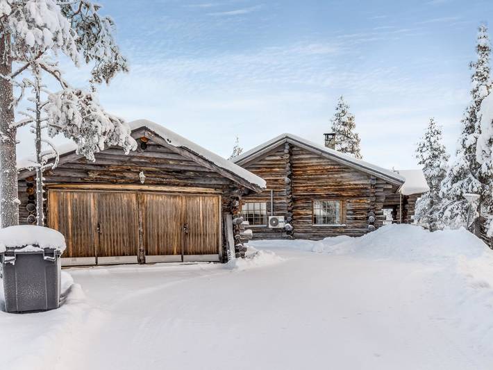 Kultarinne in Saariselkä, Lappland