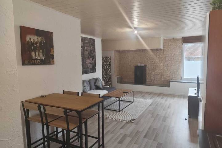 Entire apartment, 2-room apartment village center in Etaux, Bonneville region