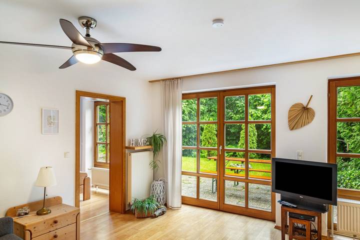 Entire apartment, Apartment 'Schatzlmayr' with Terrace and Wi-Fi in Vilshofen a.d.Donau, Eastern Bavaria