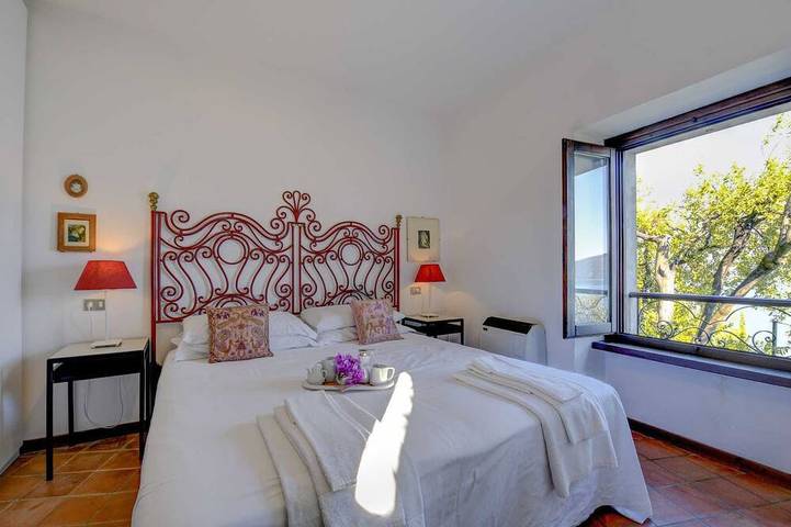 Villa für 6 Personen, mit Terrasse und Garten sowie Pool in Gargnano - 4