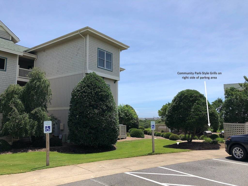 Ganze Wohnung, Memories By The Sea: Kleine, hundefreundliche Wohnung, Aufzug im Gebäude in Corolla, Currituck County