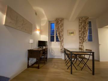 Gîte pour 4 Personnes dans Versailles, Yvelines, Photo 1