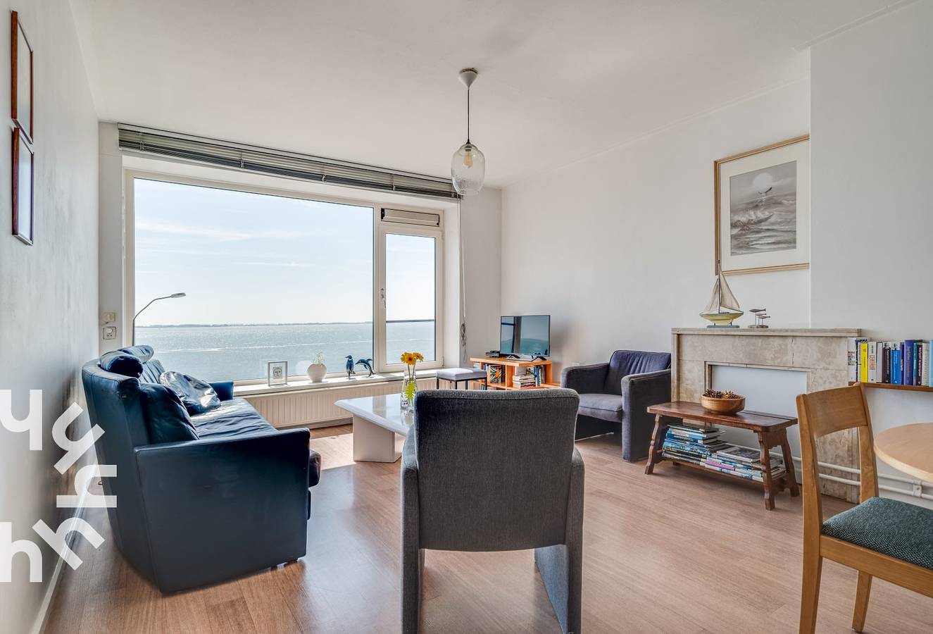 Ganze Wohnung, 4-Personen-Wohnung mit einzigartigem Blick über den Vlissingen-Boulevard und die Nordsee in Vlissingen, Walcheren