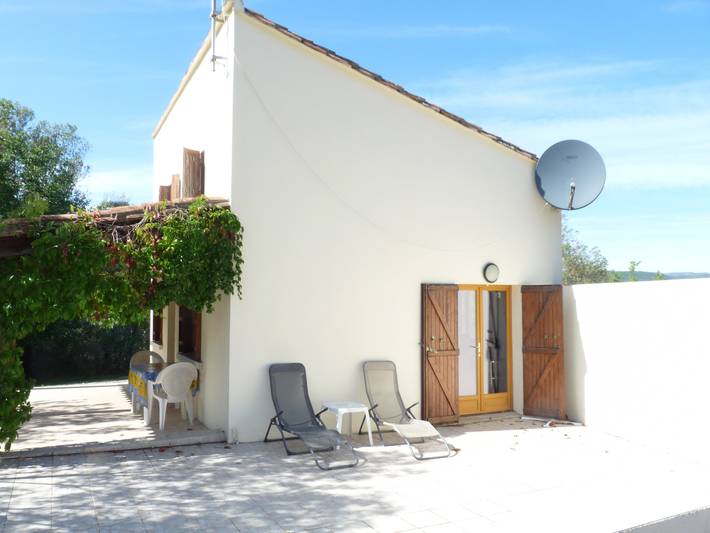 Gîte pour 2 personnes, avec piscine