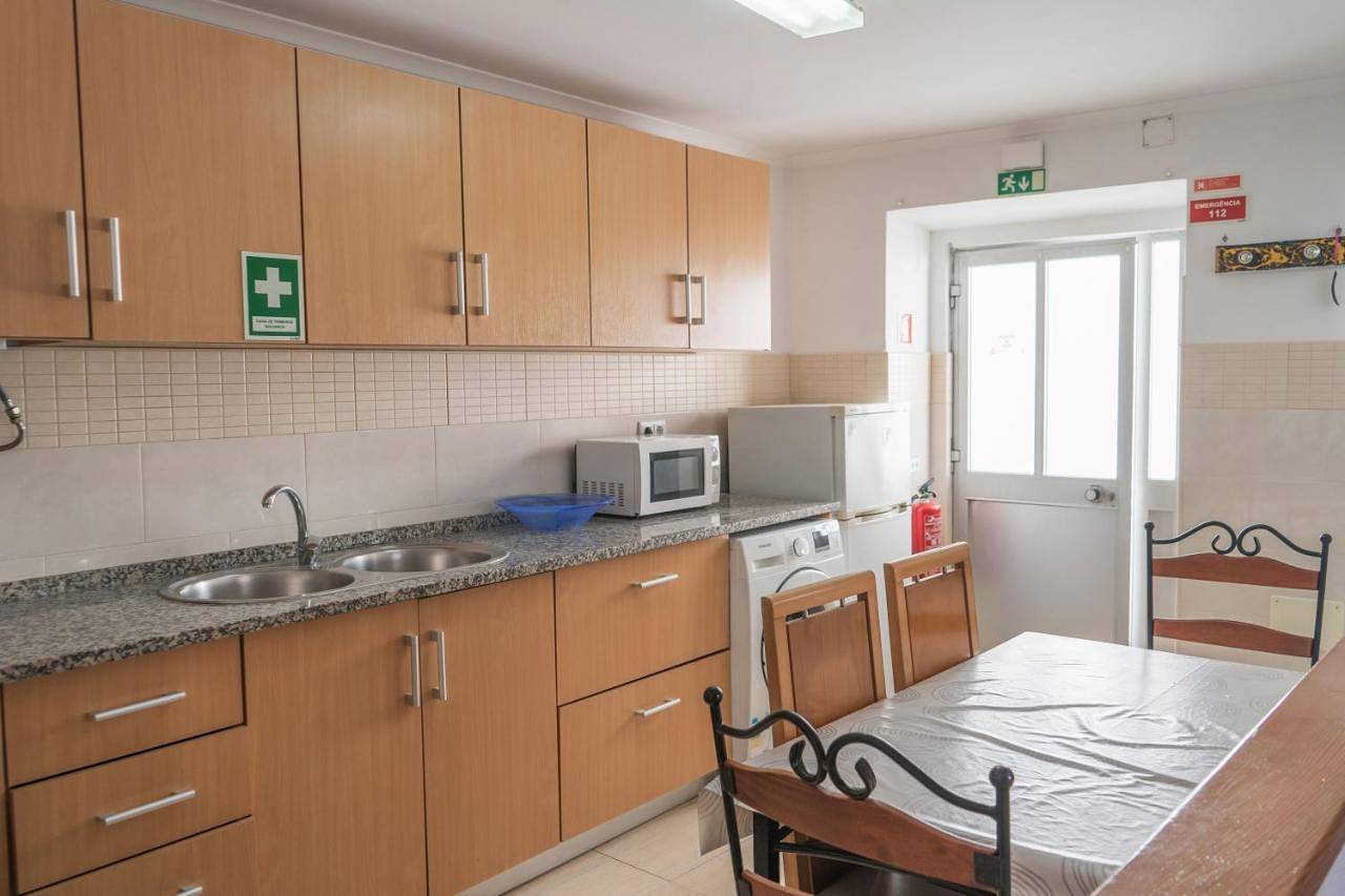 Apartamento inteiro, Two-Bedroom Apartment in Peniche, Leiria distrito
