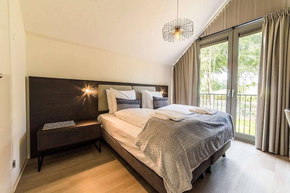 Luxusvilla mit Innenpool in Maastricht, Hoge Kempen