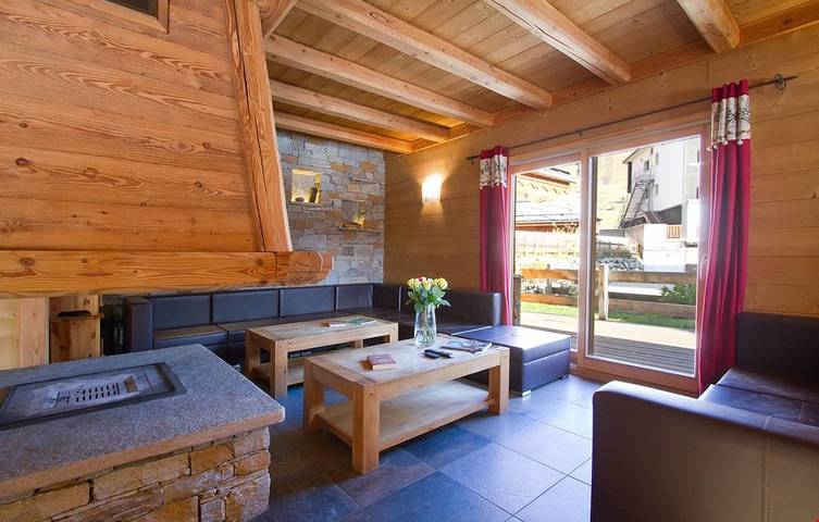 Gîte pour 14 personnes, avec sauna ainsi que piscine et terrasse dans Office De Tourisme Des Deux Alpes Front De Neige - 3