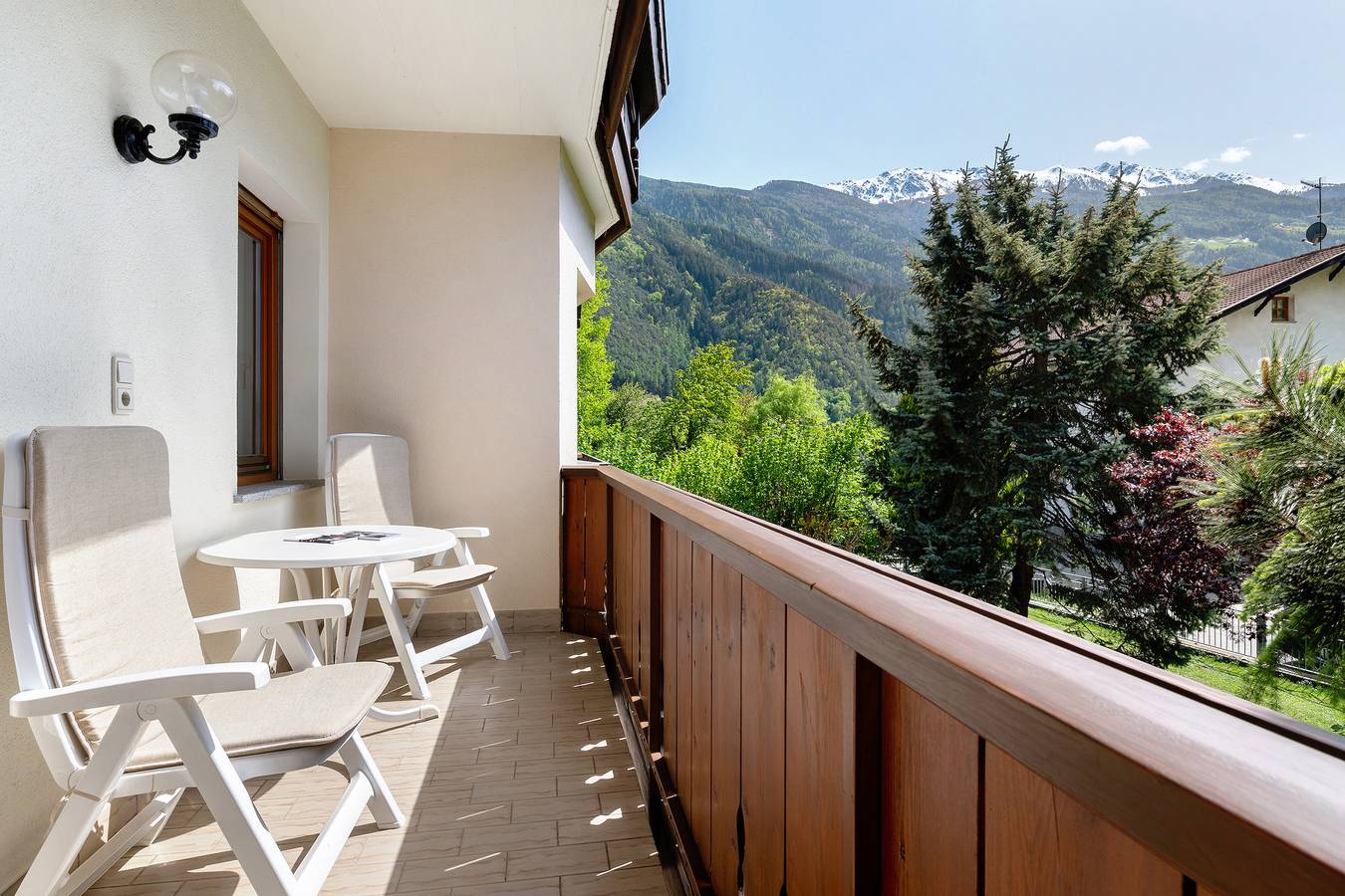 Ganze Wohnung, Ferienwohnung 'Mayr Drei' mit Bergblick, Balkon und Wlan in Plaus, Ortleralpen