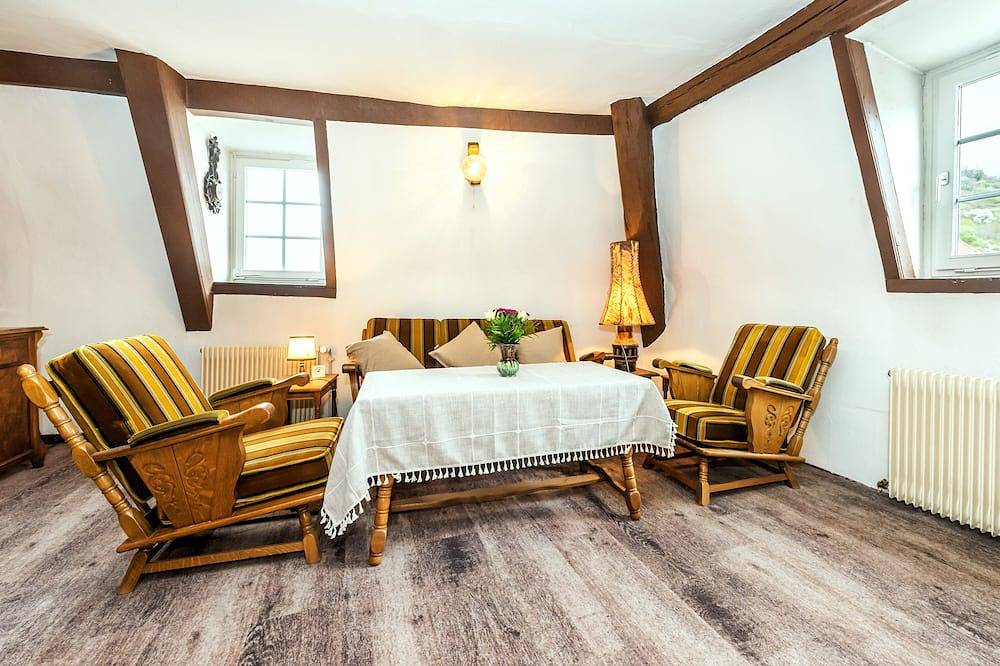 Ganze Wohnung, Ferienwohnung mit direkten Blick auf den historischen Markt in Heppenheim in Heppenheim, Bergstraße