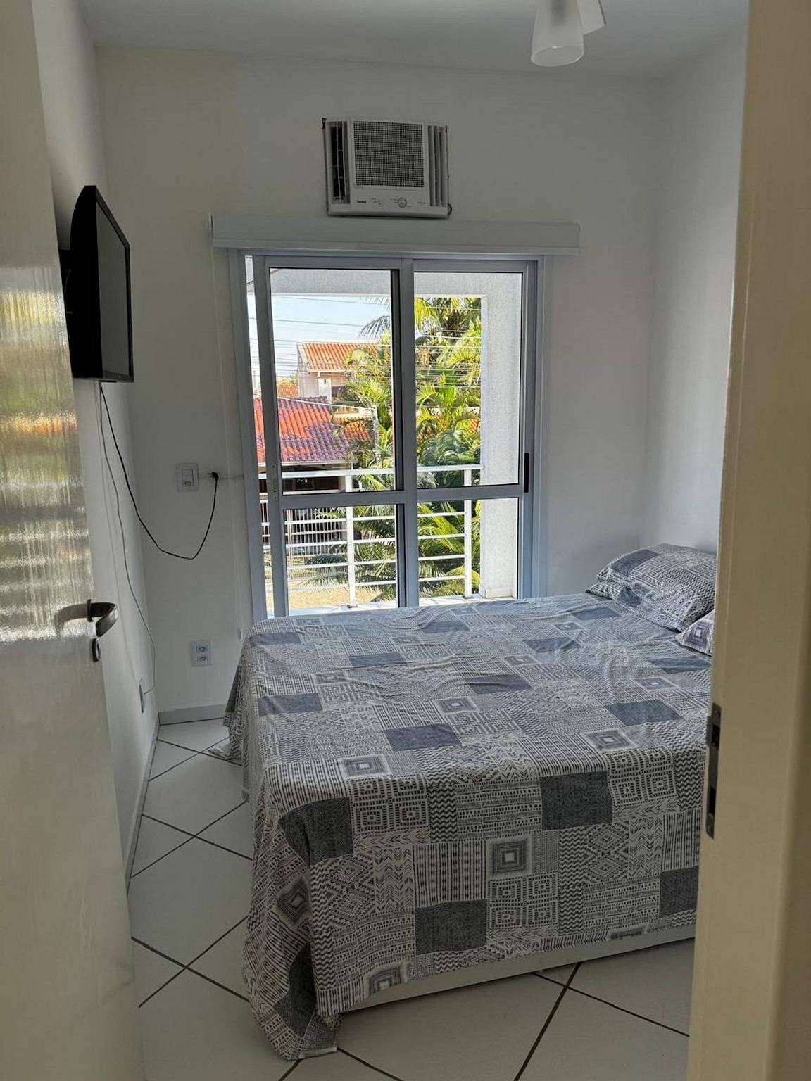 Casa de Praia Brisa do Oceano - São F. do Sul/Sc in São Francisco do Sul, Baía da Babitonga