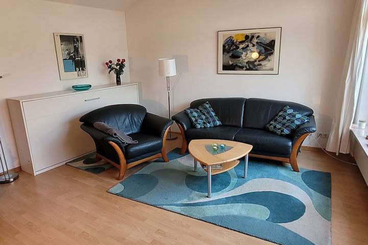 Ganze Wohnung, Fewo Am Binnenwasser, Apartment mit Schlafnische, Küche und großem Wintergarten in Neustadt in Holstein, Ostholstein