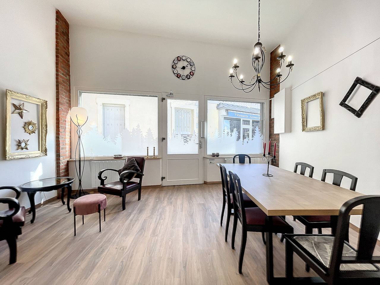 Gîte confortable à Saugues pour randonneurs, 3 chambres spacieuses avec salle d'eau privative in Saugues, Massif central