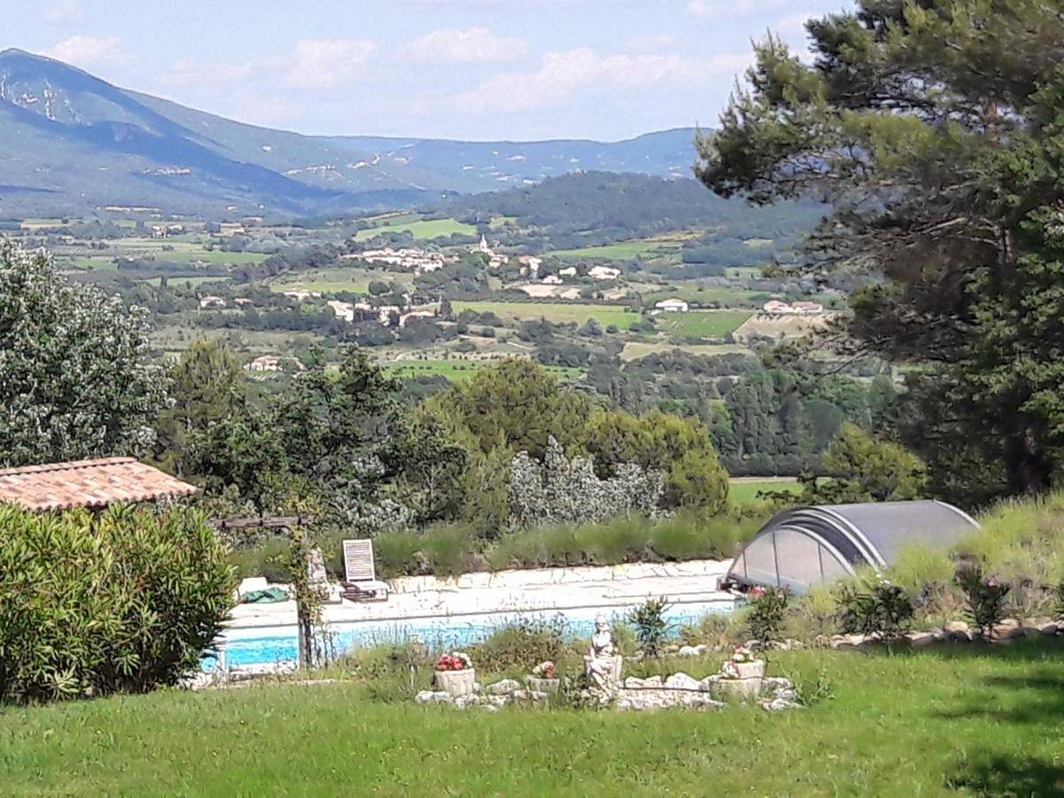 Les Cerises in Saint-Saturnin-lès-Apt, Parc naturel régional du Luberon