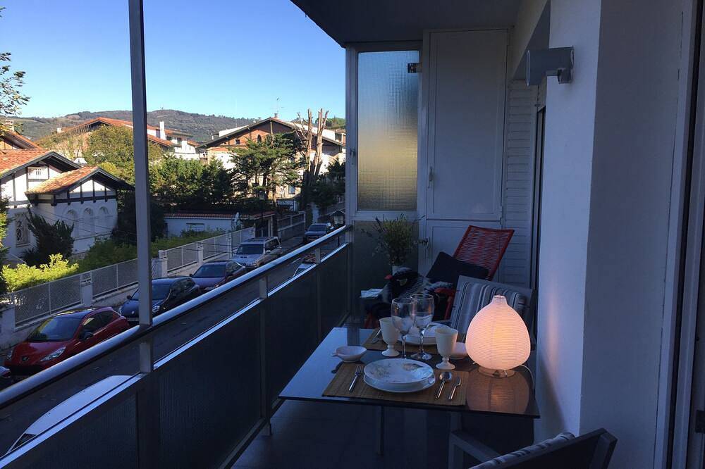 Entire apartment, Apartamento Bahía de Plentzia in Plentzia, Basque Coast (Spain)