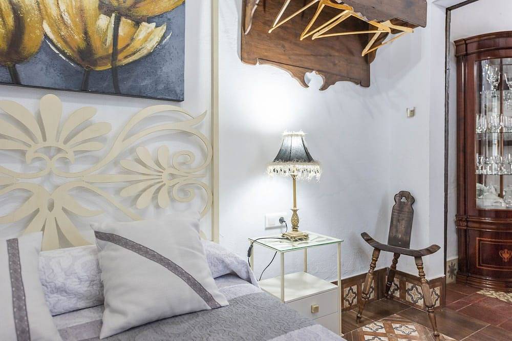 Villa Con Encanto Los Mellizos in Peñaflor, Sevilla Province