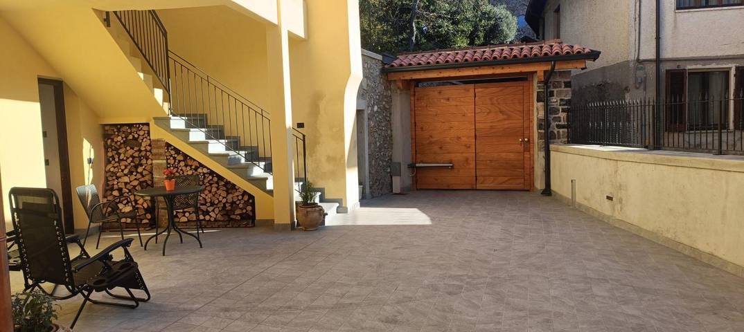 Vakantiewoning voor 4 personen, met uitzicht op het meer en tuin, met huisdier in Provincie Bergamo