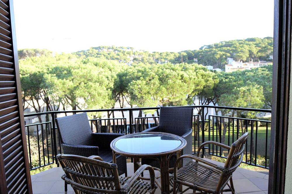 Entire apartment, Tamariu Apartment 5 pers. comfortable 150m from the beach in Tamariu, Costa Brava