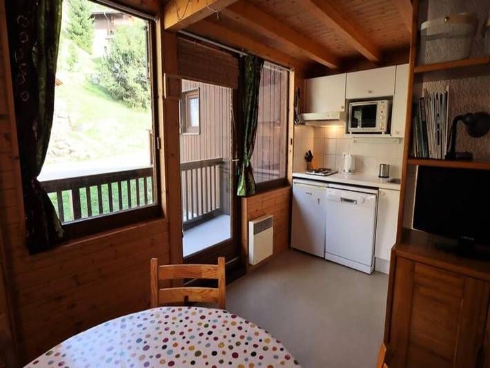 Location de vacances pour 4 personnes, avec balcon dans Arêches