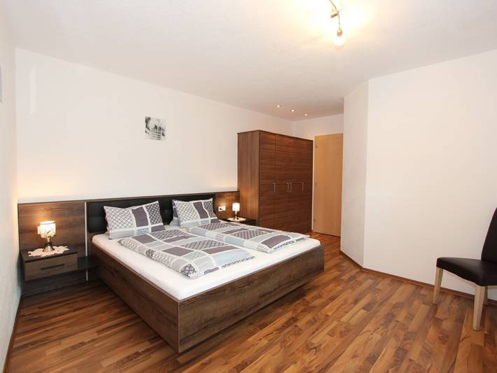 Ferienwohnung für 6 Personen, mit Terrasse und Garten sowie Ausblick in Kaltenbach - 4