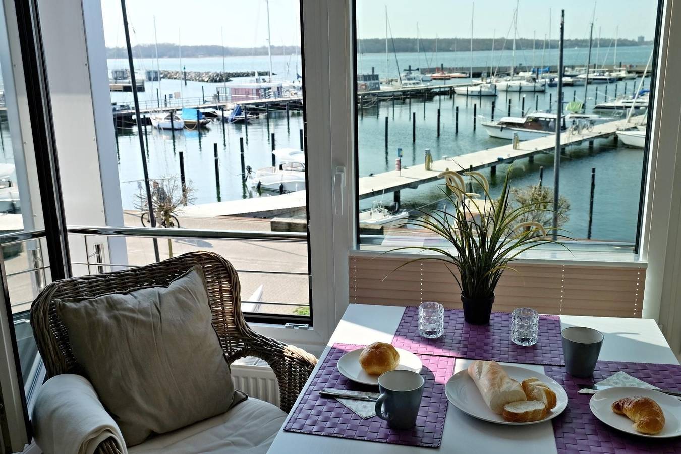 Ganze Ferienwohnung, Börn Brn Ankerplatz in Kieler Förde, Laboe