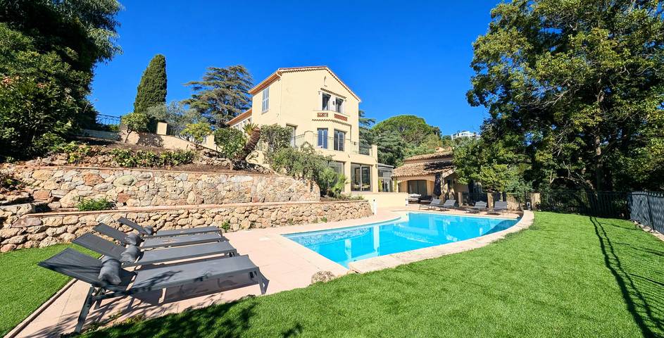 Villa pour 14 personnes, avec jardin à Cannes