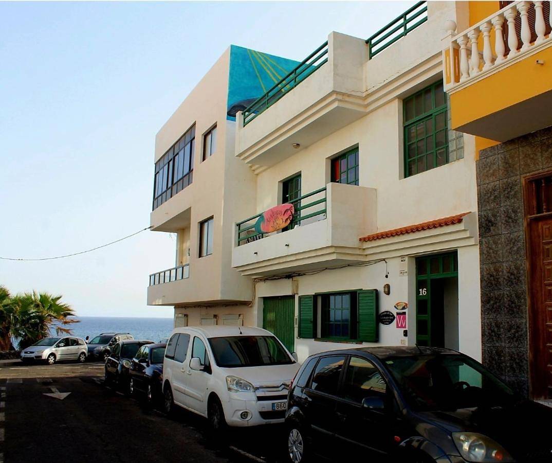 Bed in 4-Bed Mixed Dormitory Room in Los Abrigos, Granadilla de Abona