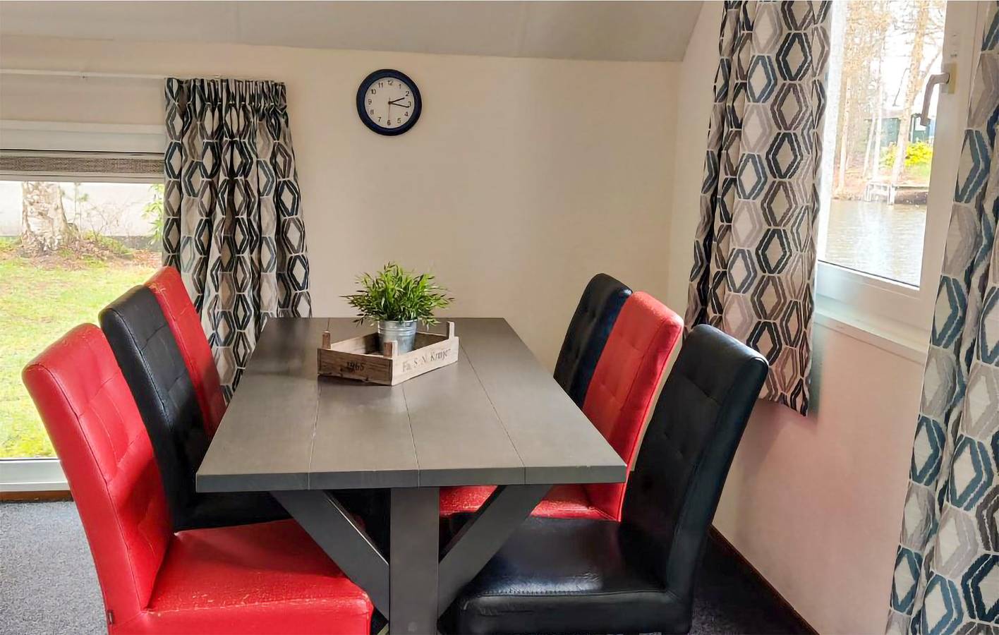 Ferienhaus für 6 Personen mit Terrasse in Regio Zwolle