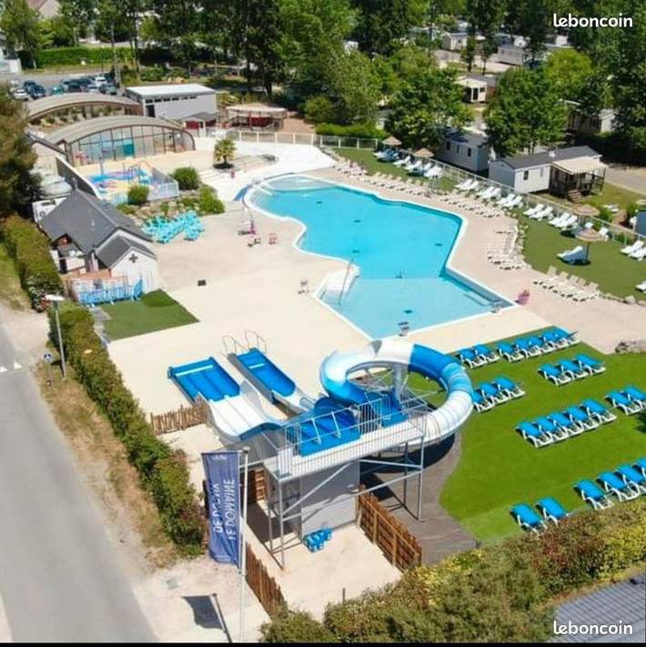 Camping pour 6 personnes, avec piscine ainsi que jardin et vue