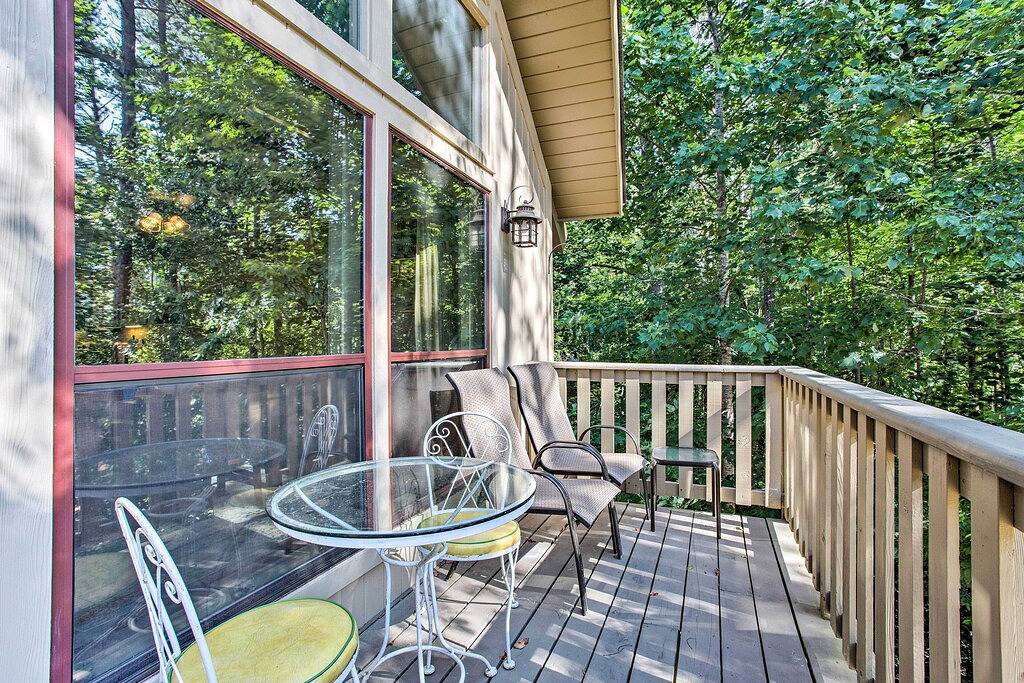 Ganze Wohnung, Mit einem Gatter geversehenes Keowee Keys-Haus mit Mtn-Ansicht u. Seezugang! in Lake Keowee