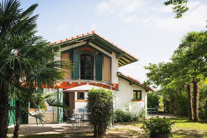 Location de vacances pour 6 personnes, avec Terrasse et Jardin à Magescq