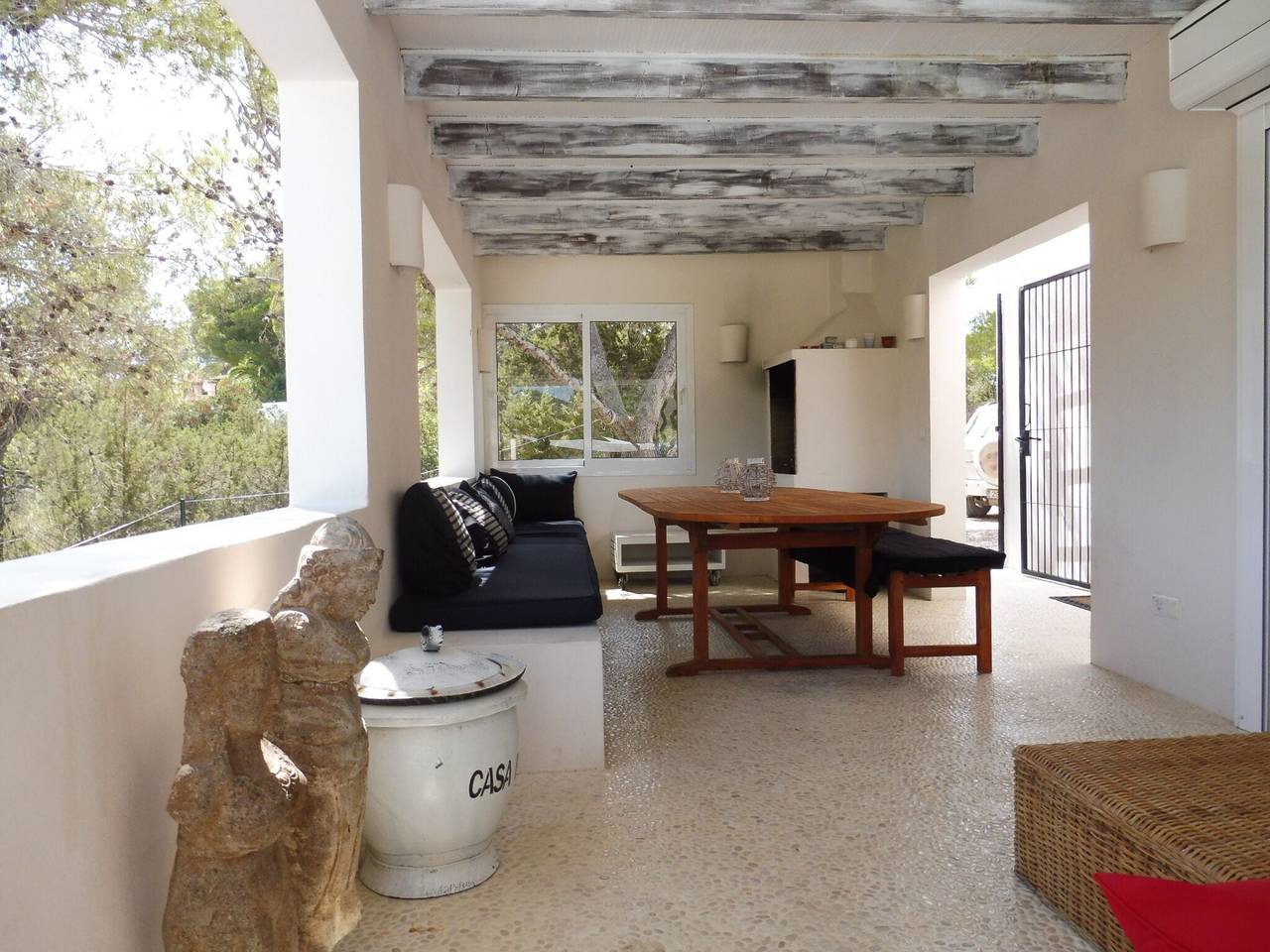 Villa in Cala Tarida mit Pool und Meerblick in Cala Tarida, Sant Josep de sa Talaia