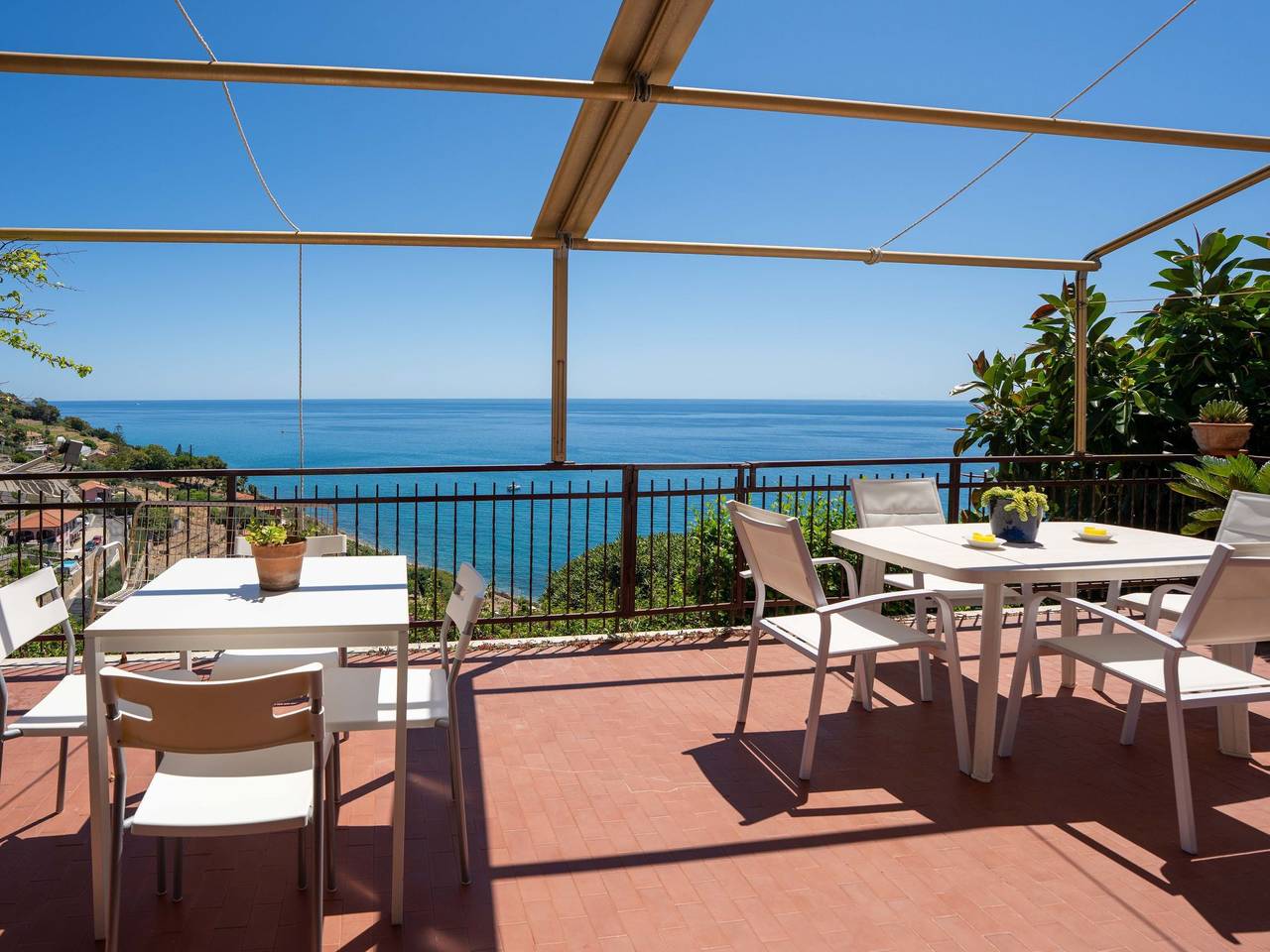 Appartement entier, La Terrazza in Aregai, Cipressa