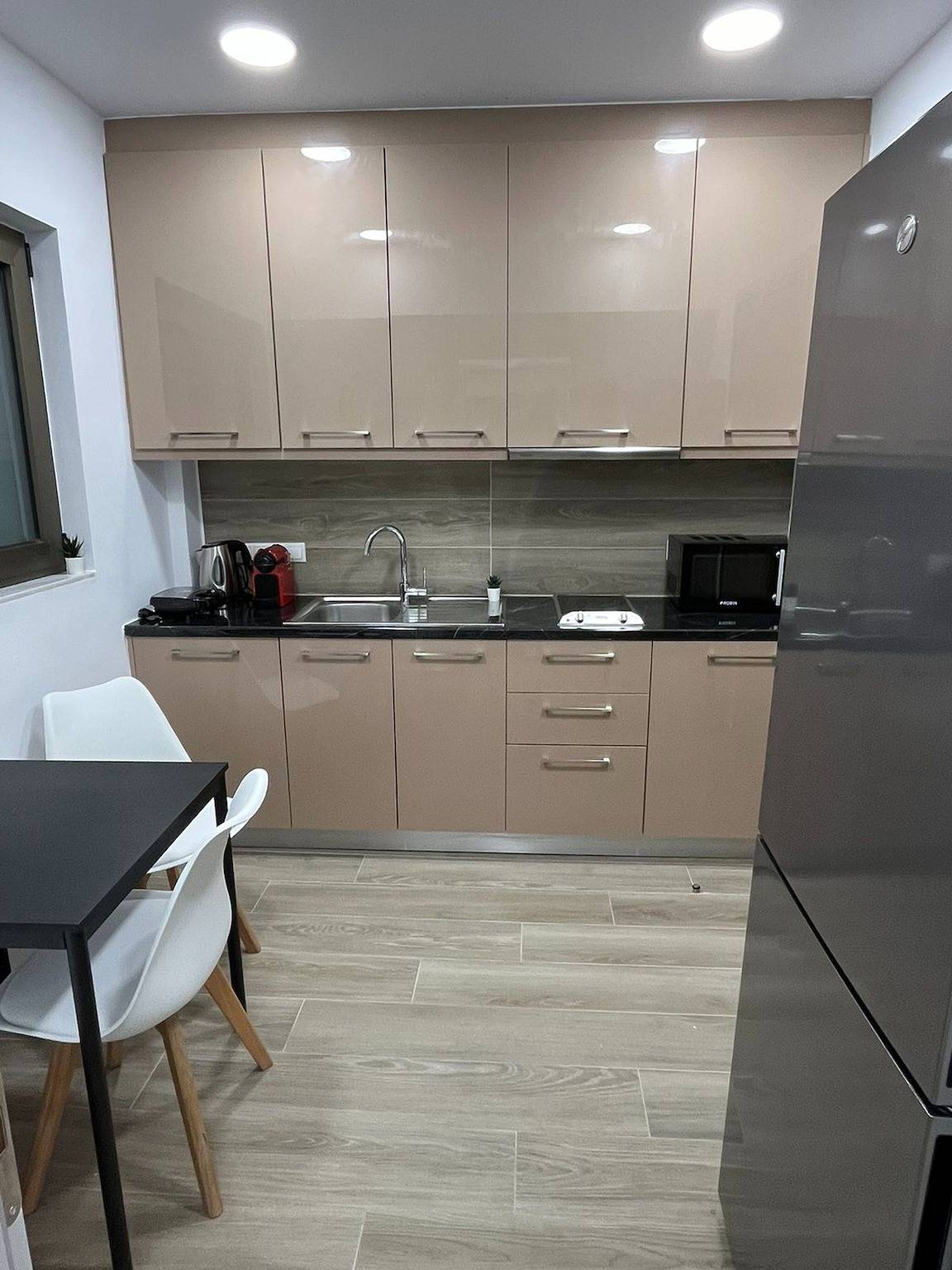 Geheel appartement, Academy’s Blue Apartment by Athens Urban Retreat in Centraal deel van Athene, Athene