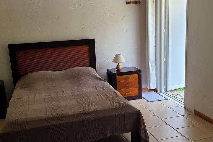 Location de vacances pour 4 personnes, avec piscine ainsi que terrasse et jardin, animaux acceptés à Gagnières - 3
