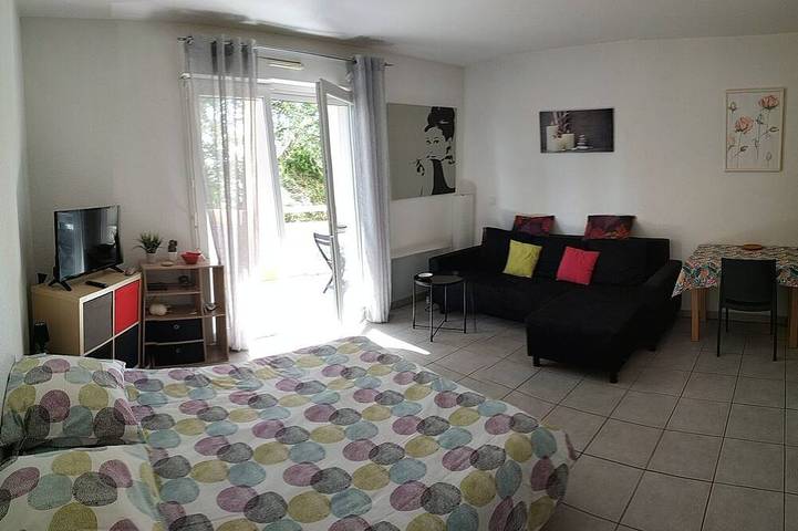 Ganze Wohnung, Studio with terrace, ideal for curists in Saint-Paul-lès-Dax, Dax und Umgebung