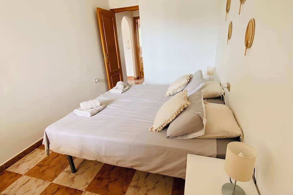 Ganze Wohnung, La Zénia, Orihuela costa. Appart 4-5personnes. Close to all amenities! in Colinas de la Zenia, Orihuela