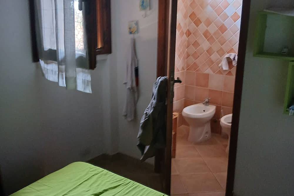 Ganze Wohnung, Apartment with garden in I Sugheri in Porto Istana, Gallura
