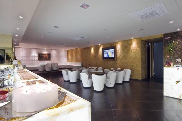 Hôtel pour 3 personnes, avec jardin ainsi que vue et piscine à Corciano - 2