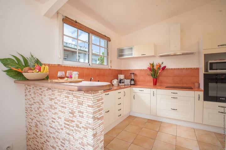 Location de vacances pour 10 personnes, avec balcon et jardin à Le Robert - 4