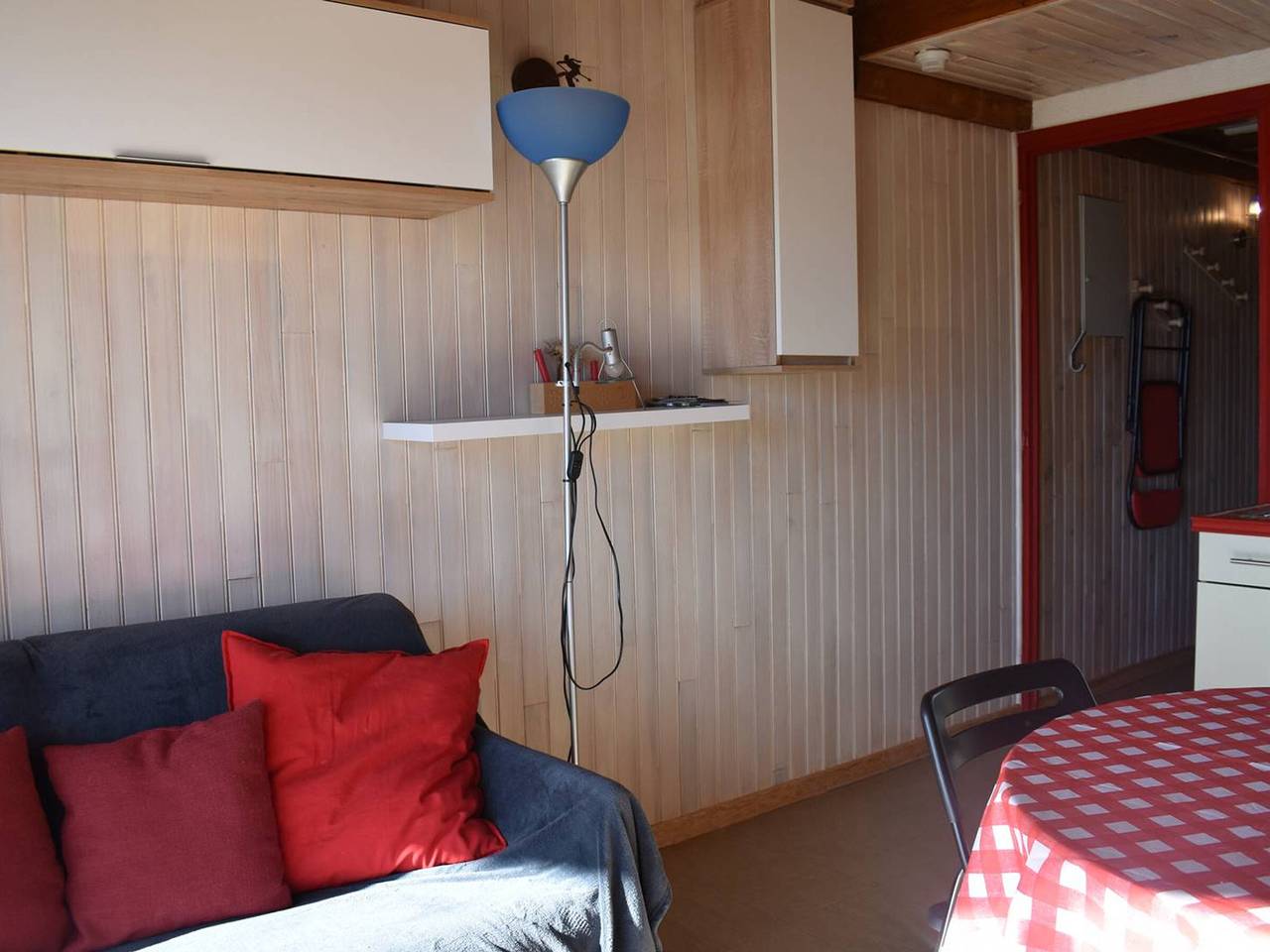 Entire studio, Bright studio with mezzanine for 4 guests in Font-Romeu in Font-Romeu-Odeillo-Via, Parc naturel régional des Pyrénées catalanes