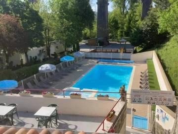 Gîte pour 5 personnes, avec piscine et jardin à Lavilledieu