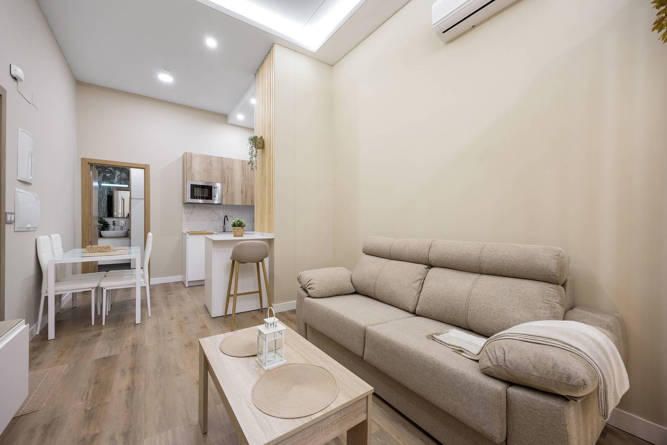 "Apartamento Brisas de Cádiz 3" con Wi-Fi y aire acondicionado in Playa La Victoria, Cádiz