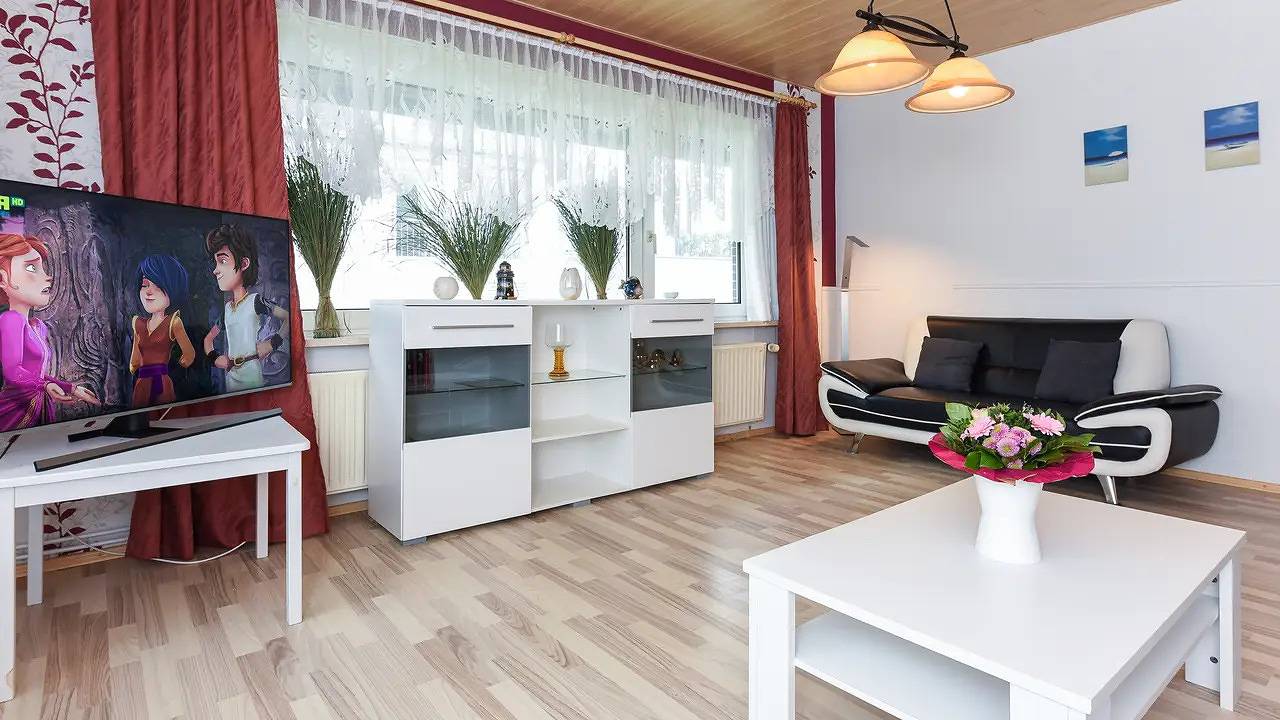 Entire holiday apartment, Holiday apartment for 3 people with garden in Bensersiel, Esens