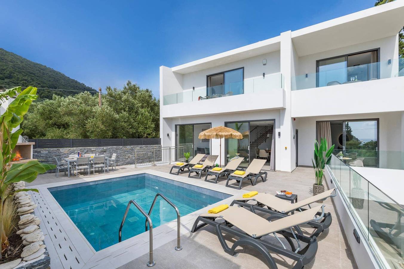 Villa für 6 Personen mit Garten in Keri, Laganas