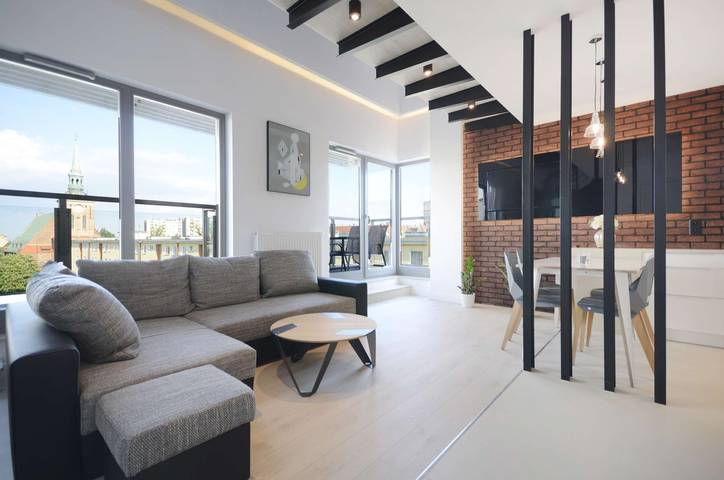 Lägenhet för 4 Personer, med bubbelpool samt balkong/terrass och bastu, med husdjur i Polen